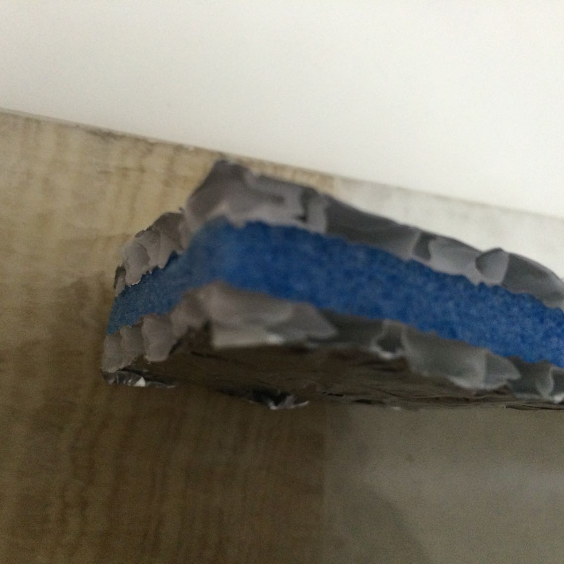 Aluminium foil flame retardant bubble Reflective barrier xpe foam bubble material heat Insulation ma